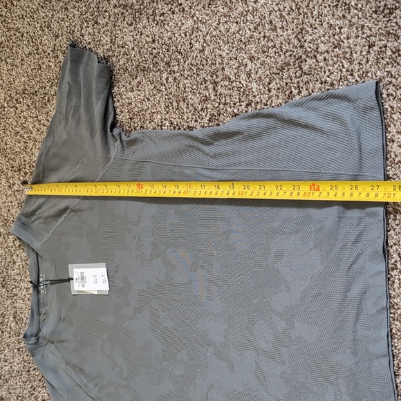 Abercrombie YPB Men's Gray T-Shirt NEW Size M - Picture 5 of 10